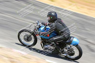 media/Aug-05-2023-Classic Track Day (Sat) [[9cedf06a23]]/Group 3/turn 1/